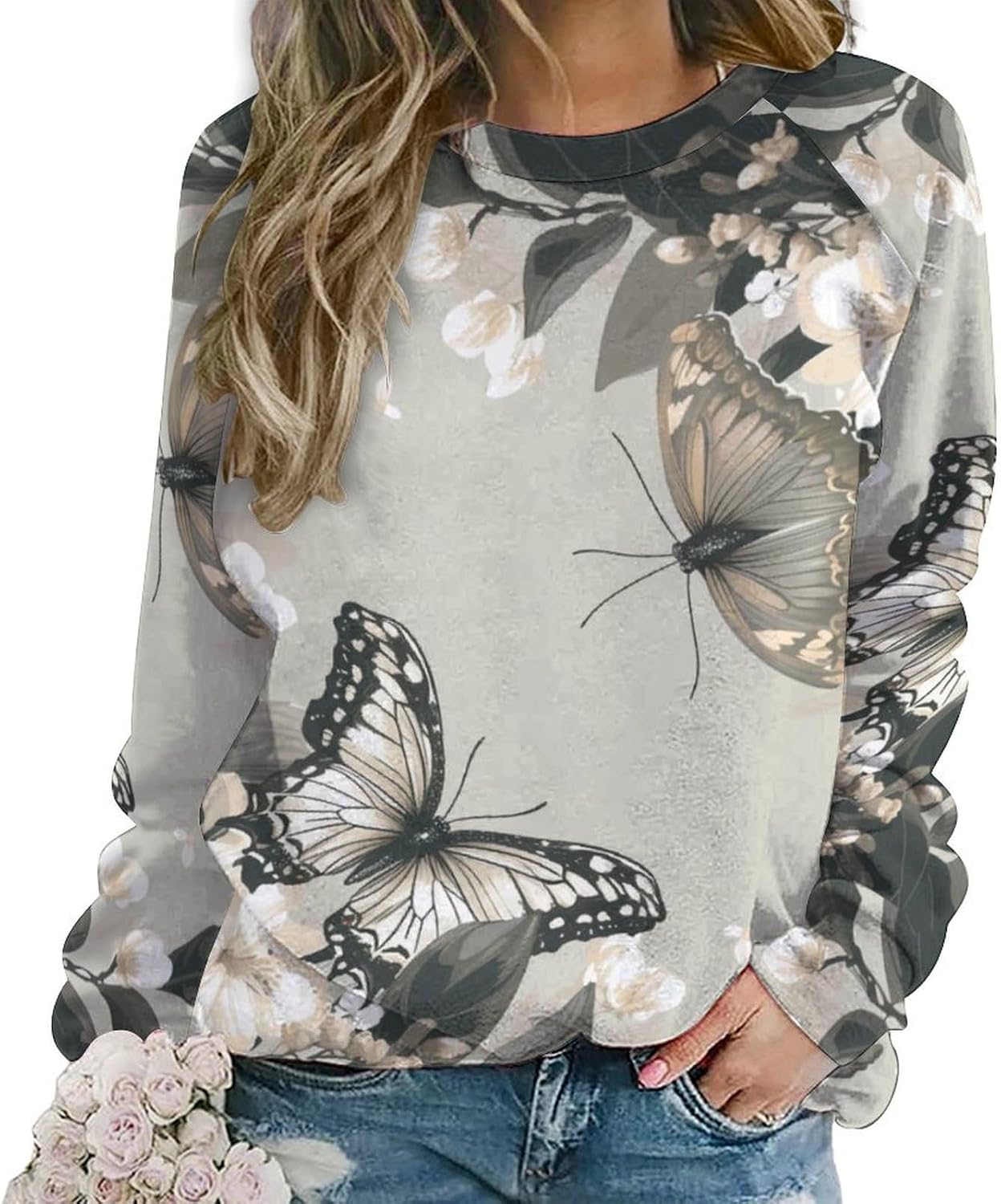 Women's Cat Butterfly Sweatshirts Fall Fashion Casual Crewneck Pullover Tops Boho Floral Graphic Long Sleeve Tshirts