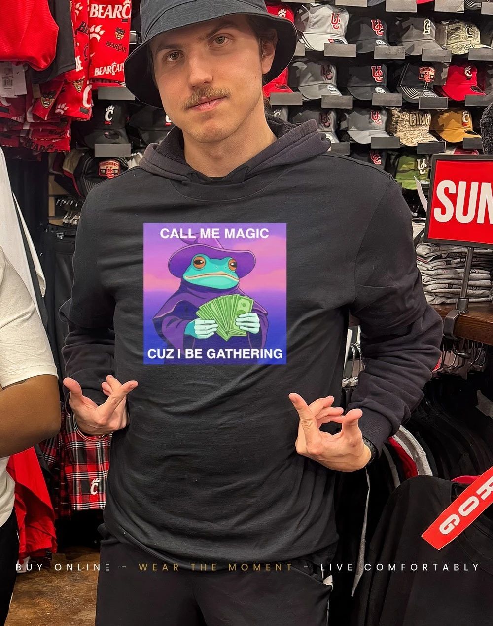 Magic Frog Gathering Money call me magic cuz I be gathering shirt
