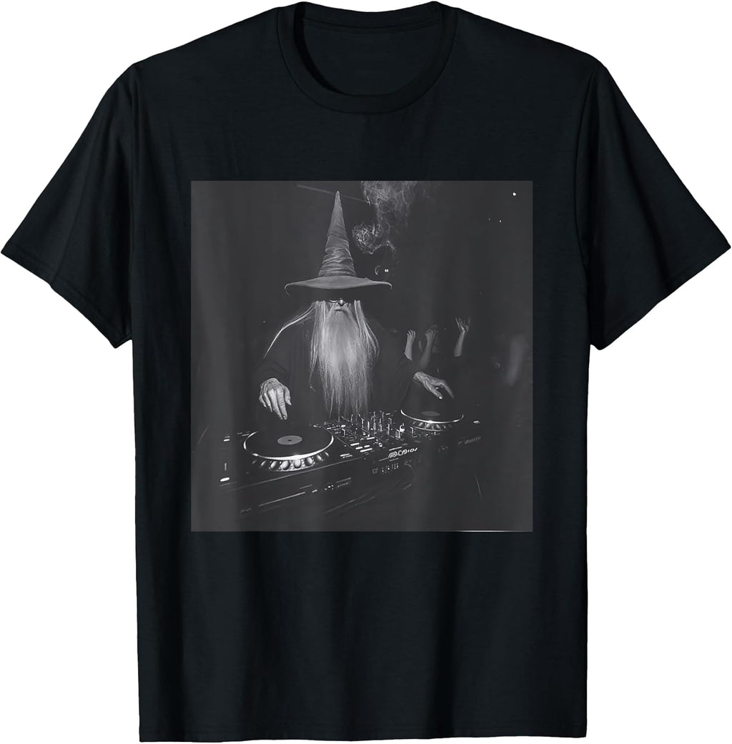 Vintage Wizard 90's Graphic Design Tee