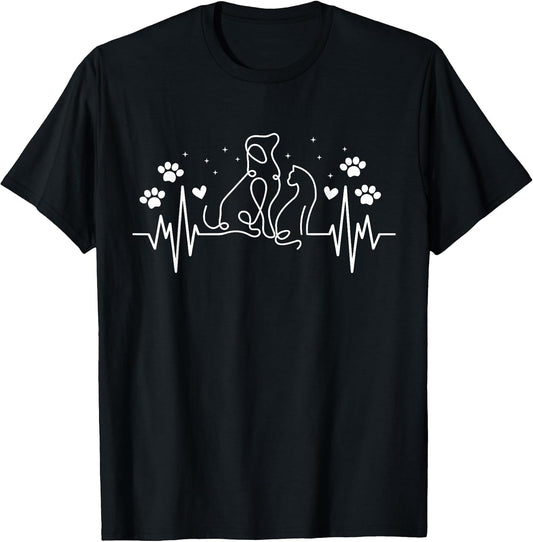 Line Art Veterinary Heartbeat Dog and Cat Lovers Vet Tech T-Shirt