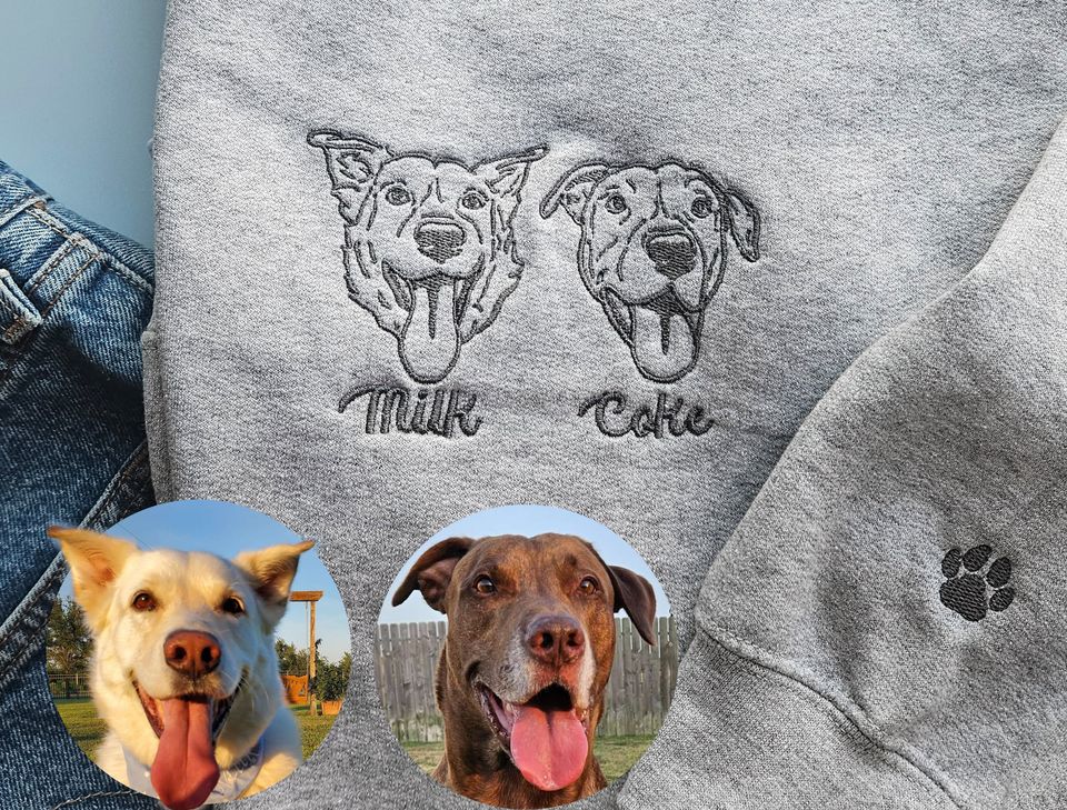 Embroidered Sweatshirt Custom Dog Mom Christmas Gift Dog Lover Crewneck Cat Lover Personalized Dog Dad Gift Pet Portrait Gift Sweatshirt