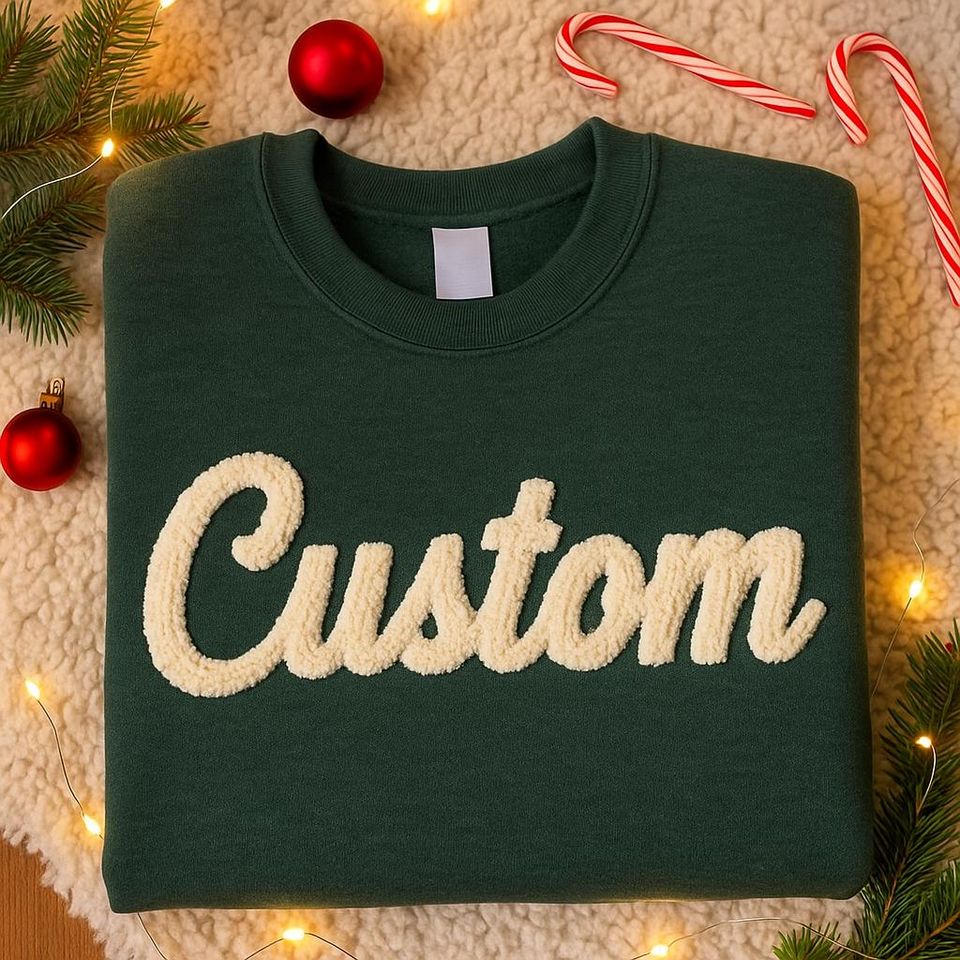 Custom Chenille Yarn Embroidered Football Sweatshirt with Team Patch and Pullover Design