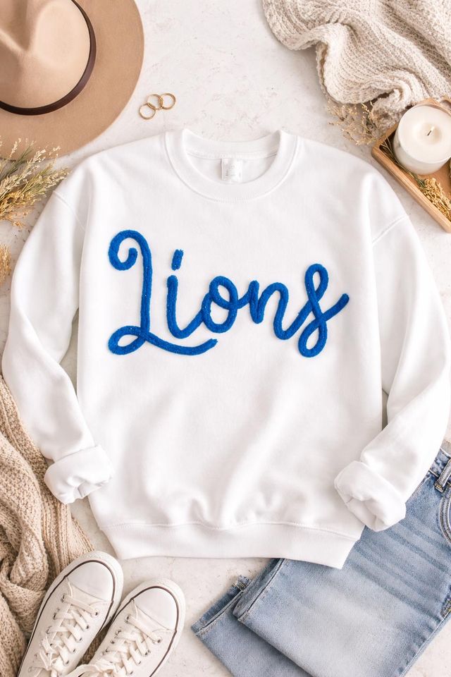 Personalized Chenille Embroidered Sweatshirt, Custom Script Crewneck, Preppy College Style Pullover, Boutique Gift for Her