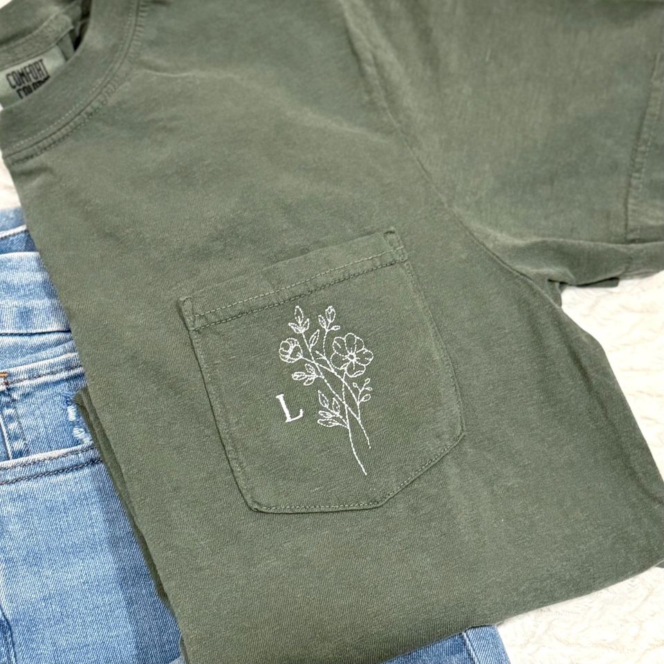 Embroidered Pocket Tee with Initials – Wildflower Minimalist Botanical