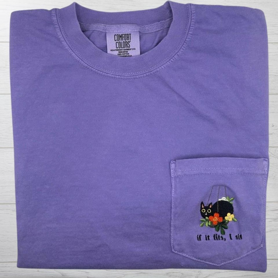 If It Fits I Sit Cat Pocket Tee - Embroidered Black Cat Pocket