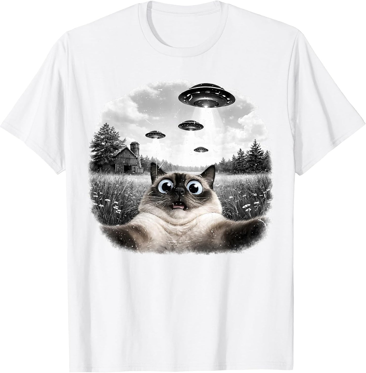 Cat Selfie UFO Alien Funny Surprised Scared Siamese Dad Mom T-Shirt