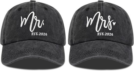 Mr and Mrs Hats for Wedding Gifts, Engagement Anniversary Honeymoon Gifts for Newlyweds Couples Baseball Cap