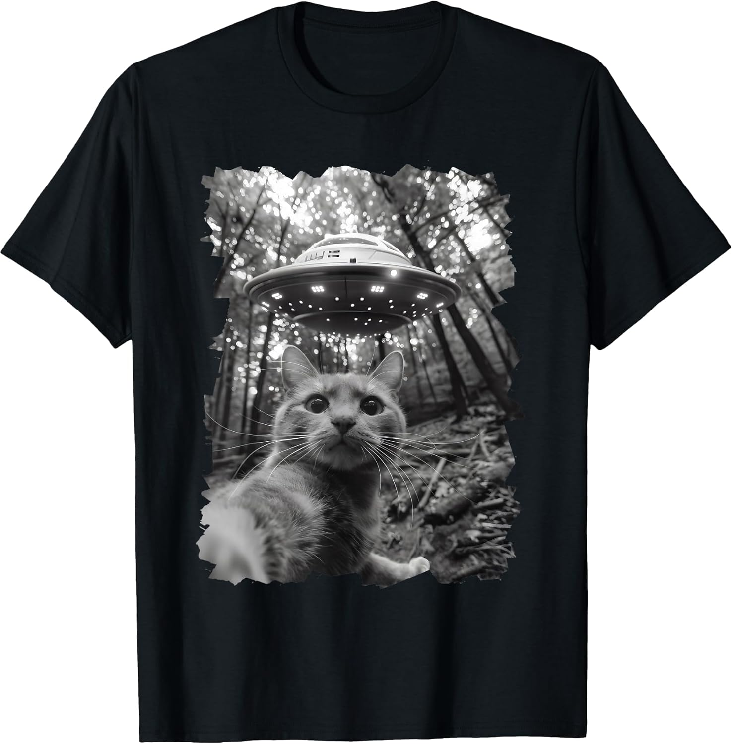 Funny Cat UFO, Funny Alien Cat Selfie UFO for Cats Lovers T-Shirt