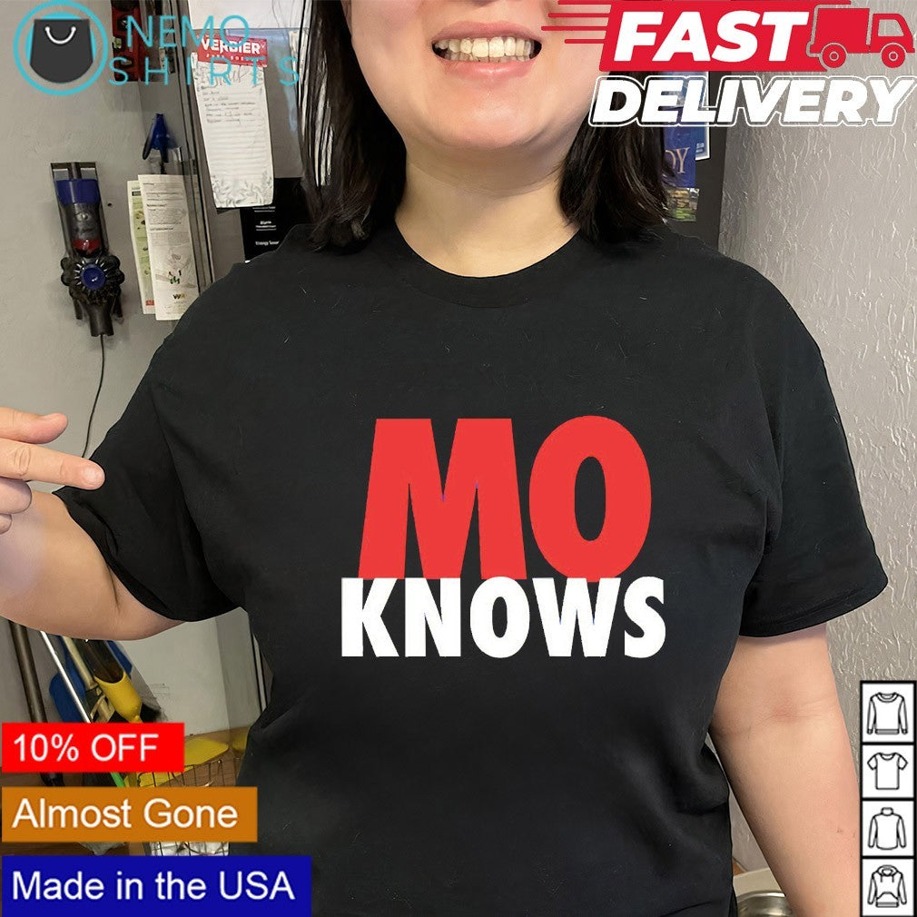 MO knows Chicago Cubs shirt