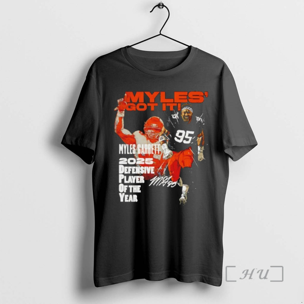 Officials Myles Garrett Cleveland Defensive Player Of The Year 2025 Dpoy Signature Premium T Shirts