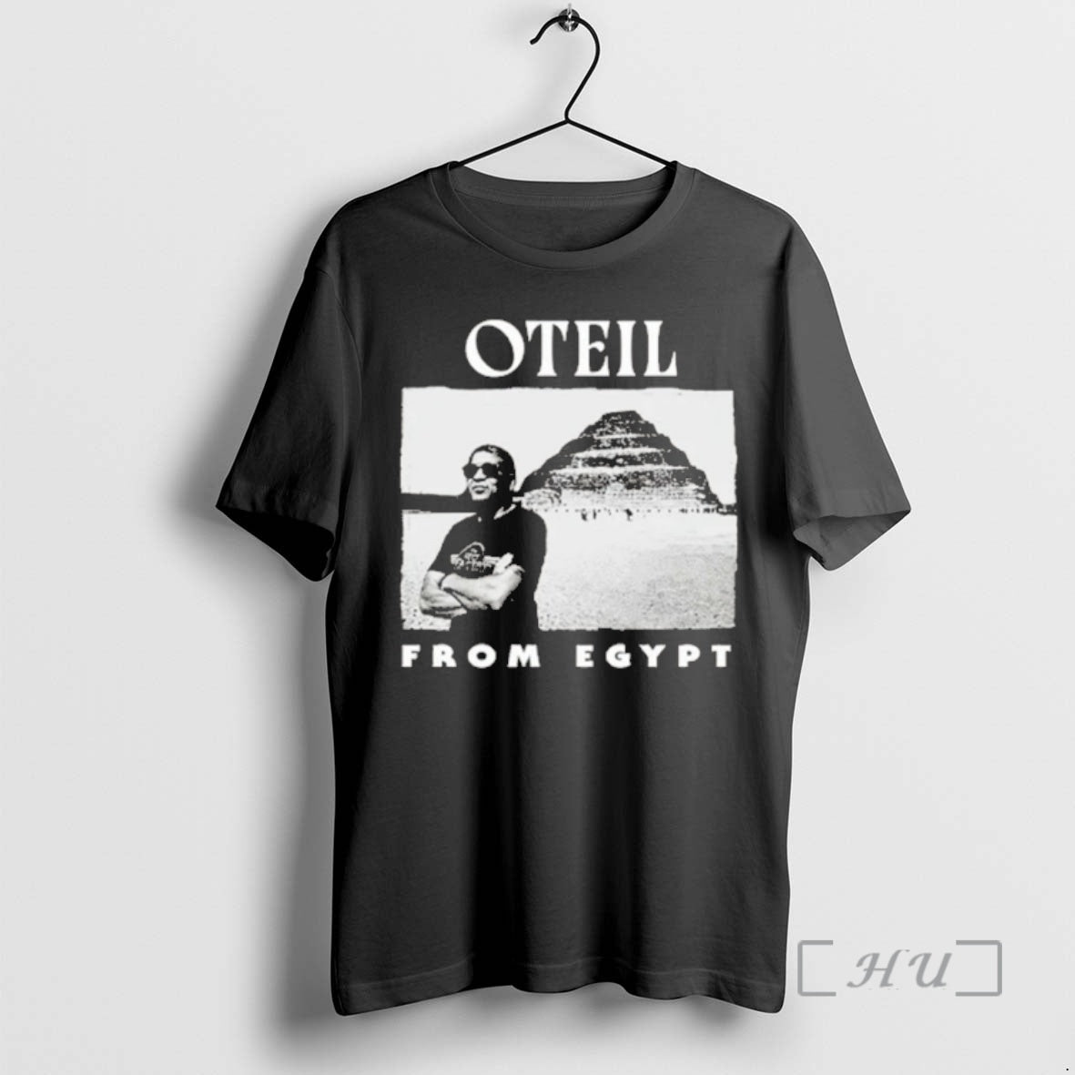 Officials Oteil From Egypt