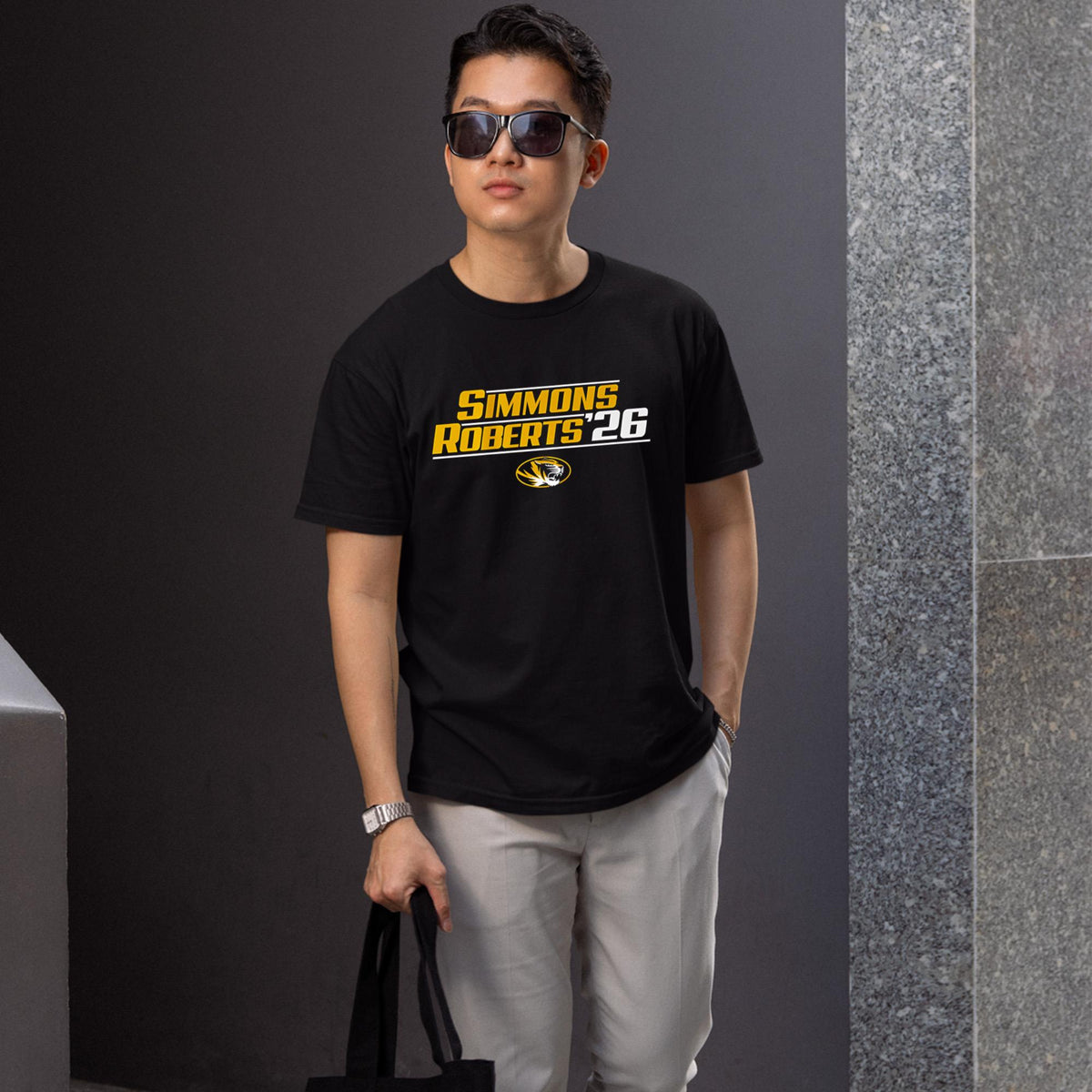 Simmons-Roberts ’26 Shirt