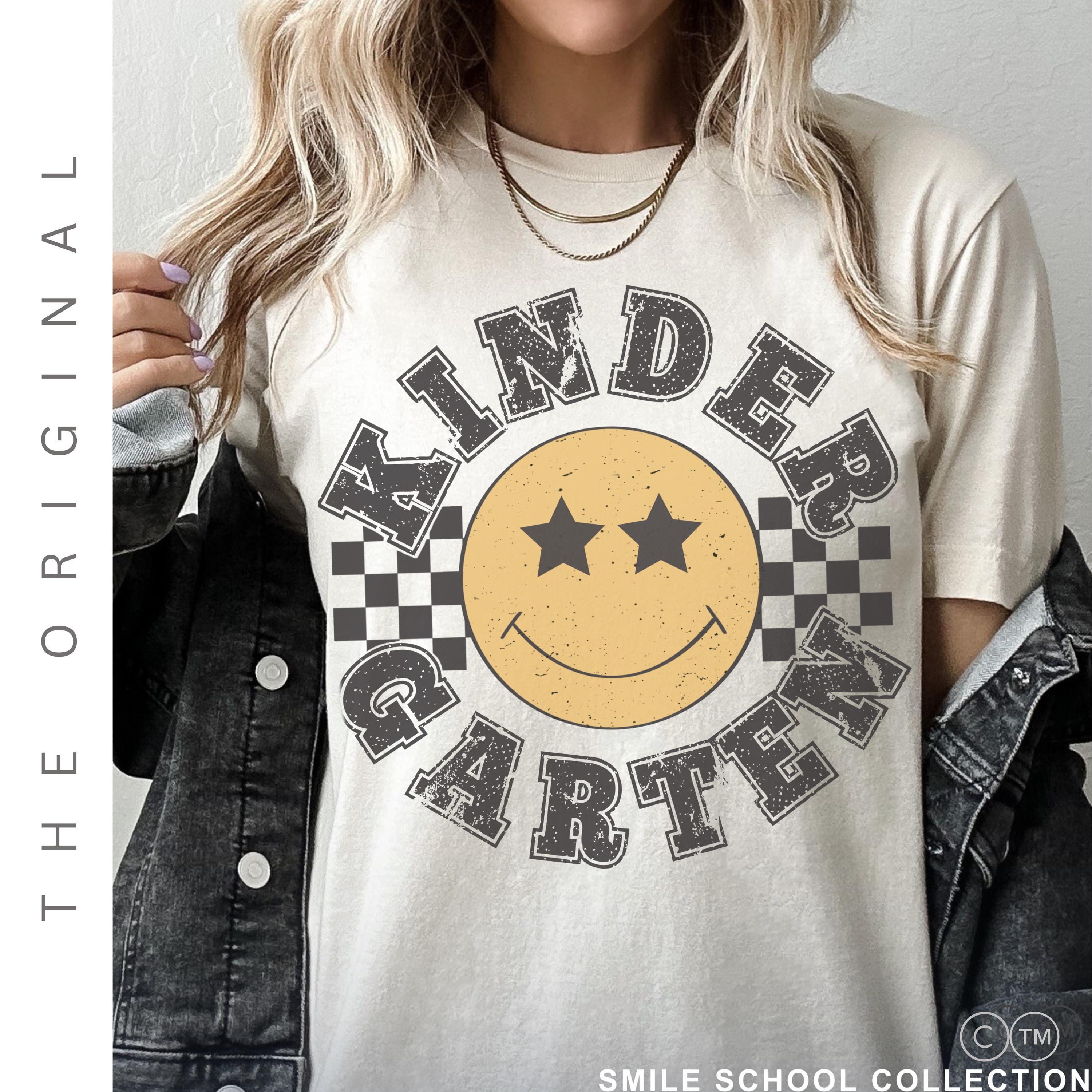 Retro Kindergarten Grade Teacher Kinder Grade Tee First Day School Matching Teacher Teacher Squad Vintag (1)