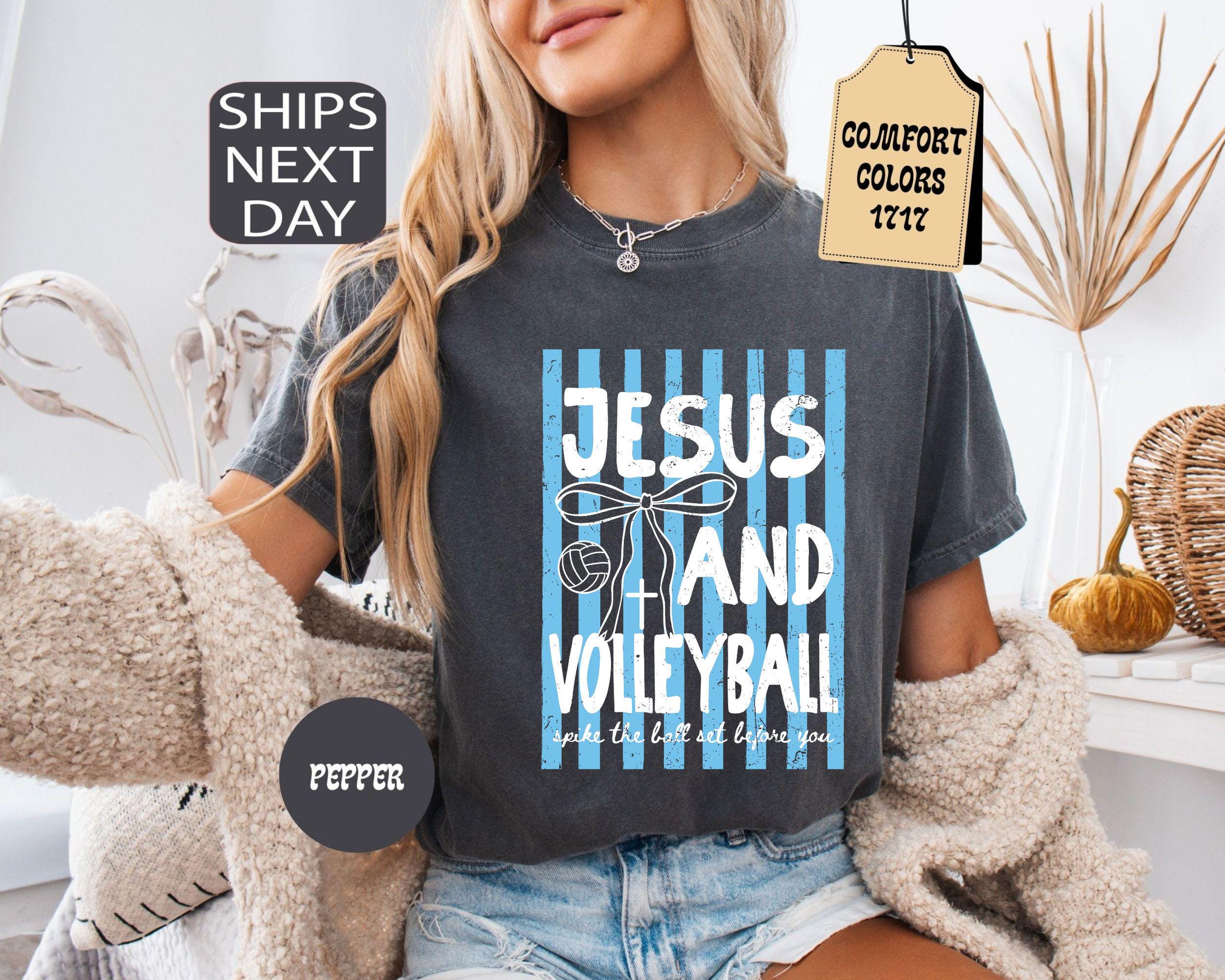 Comfort Colors Jesus Volleyball Christian Volleyball Mom (3)