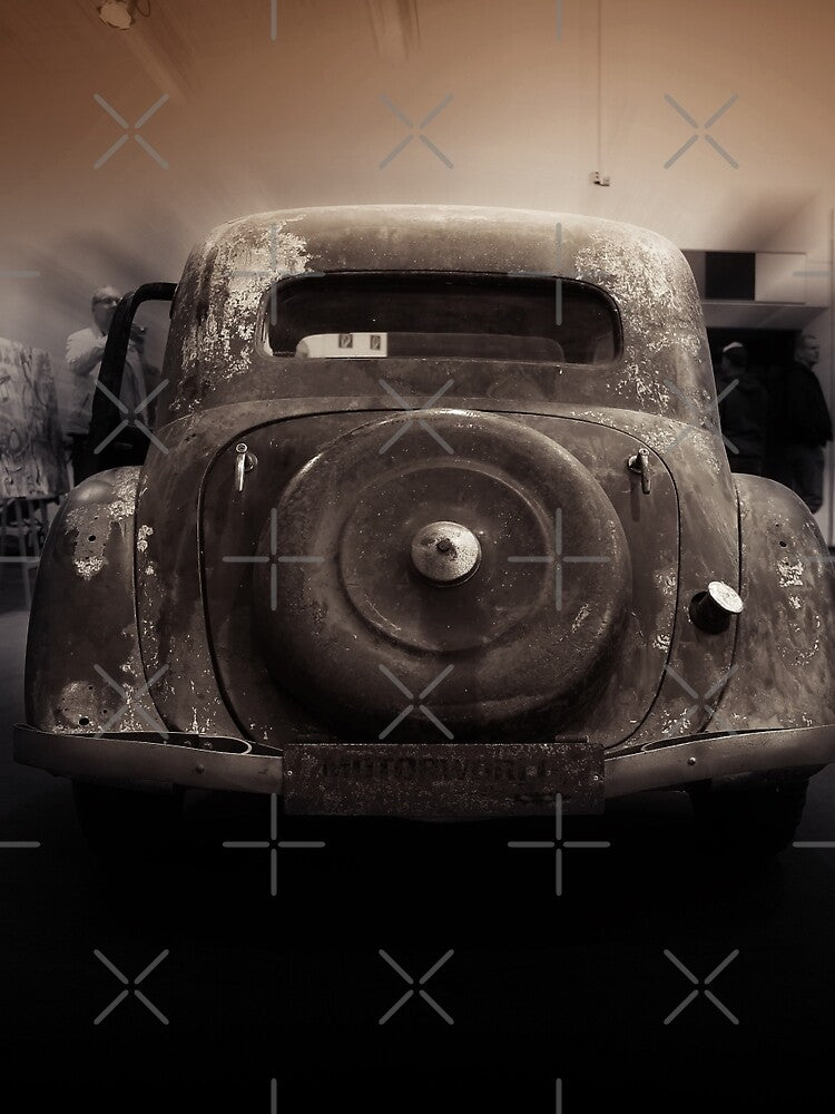 classic car, vintage, citroen traction avant 1948 by hottehue