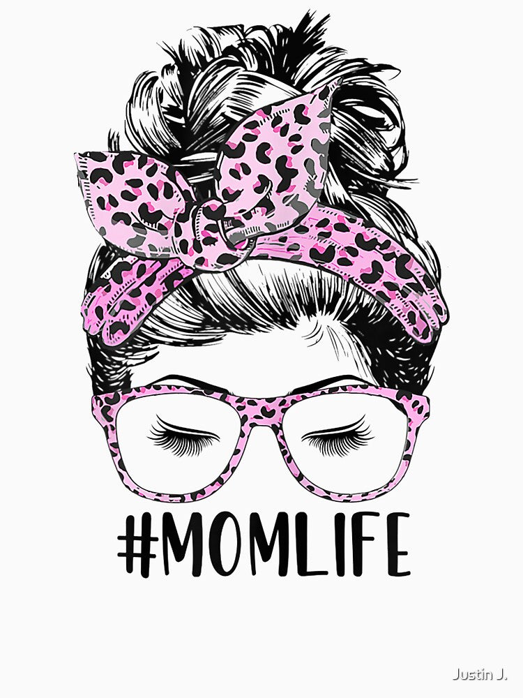 Mom Life T-Shirt #MOMLIFE by Trendy Merch 90
