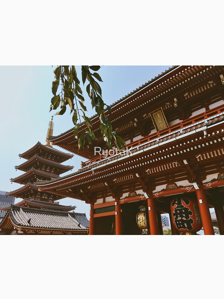 Sensoji Temple by RyotaK