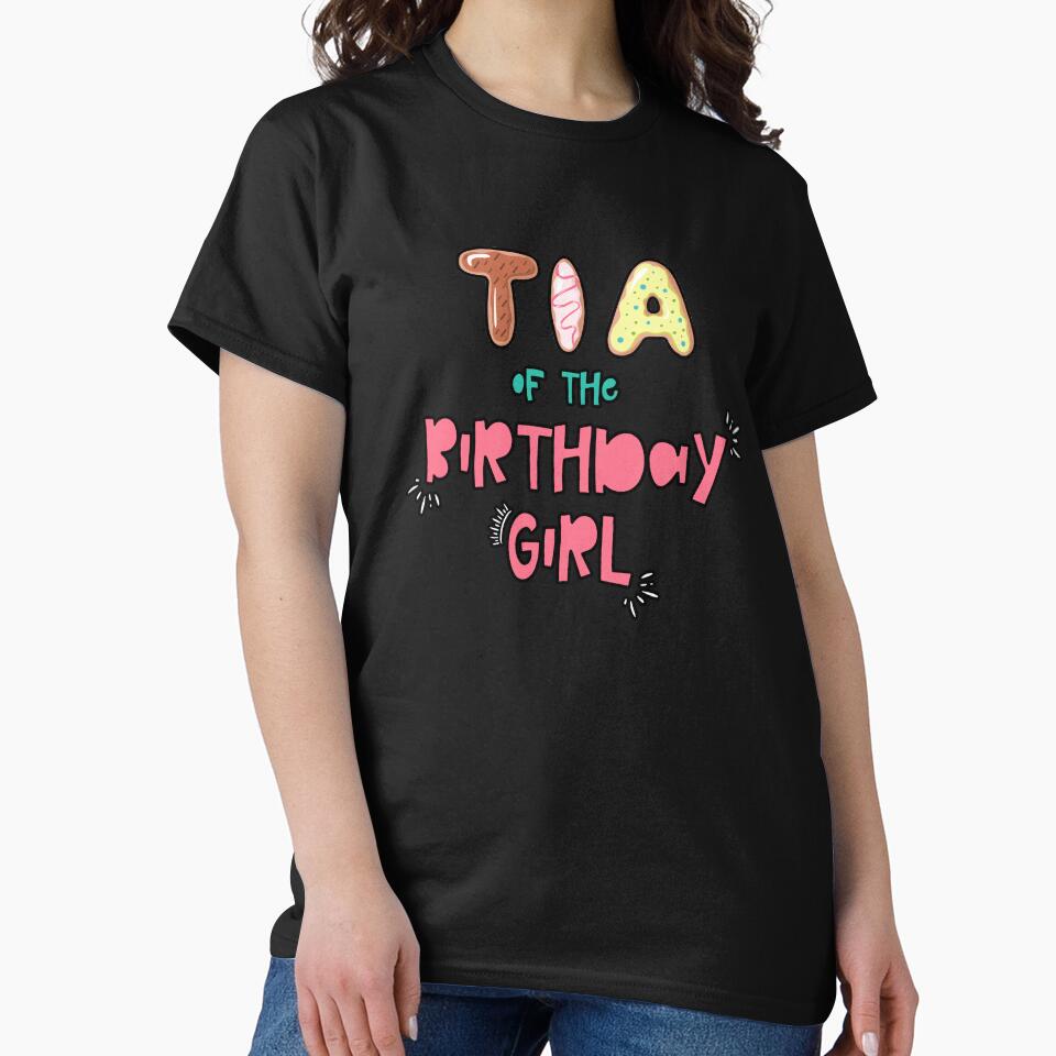 Tia of the Birthday Girl Family Donut theme by SwankyFine