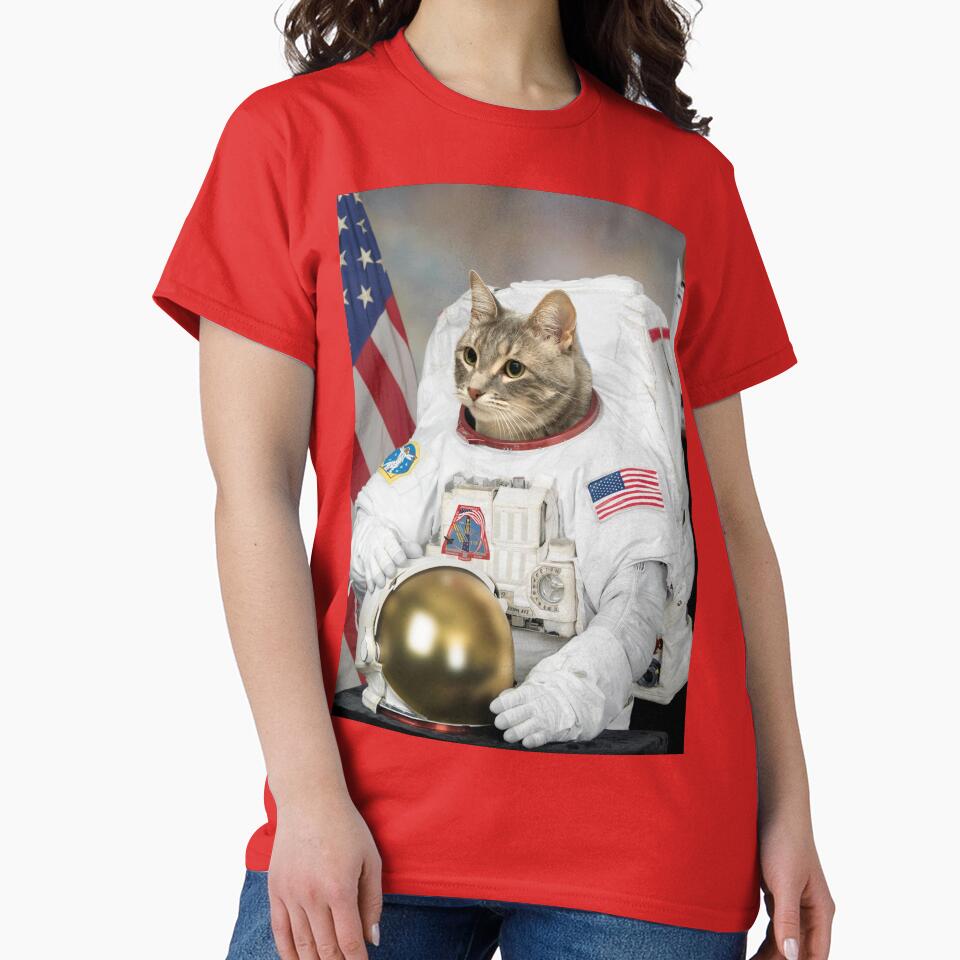 Astronaut Cat (Petstronaut) by Robert Bacon