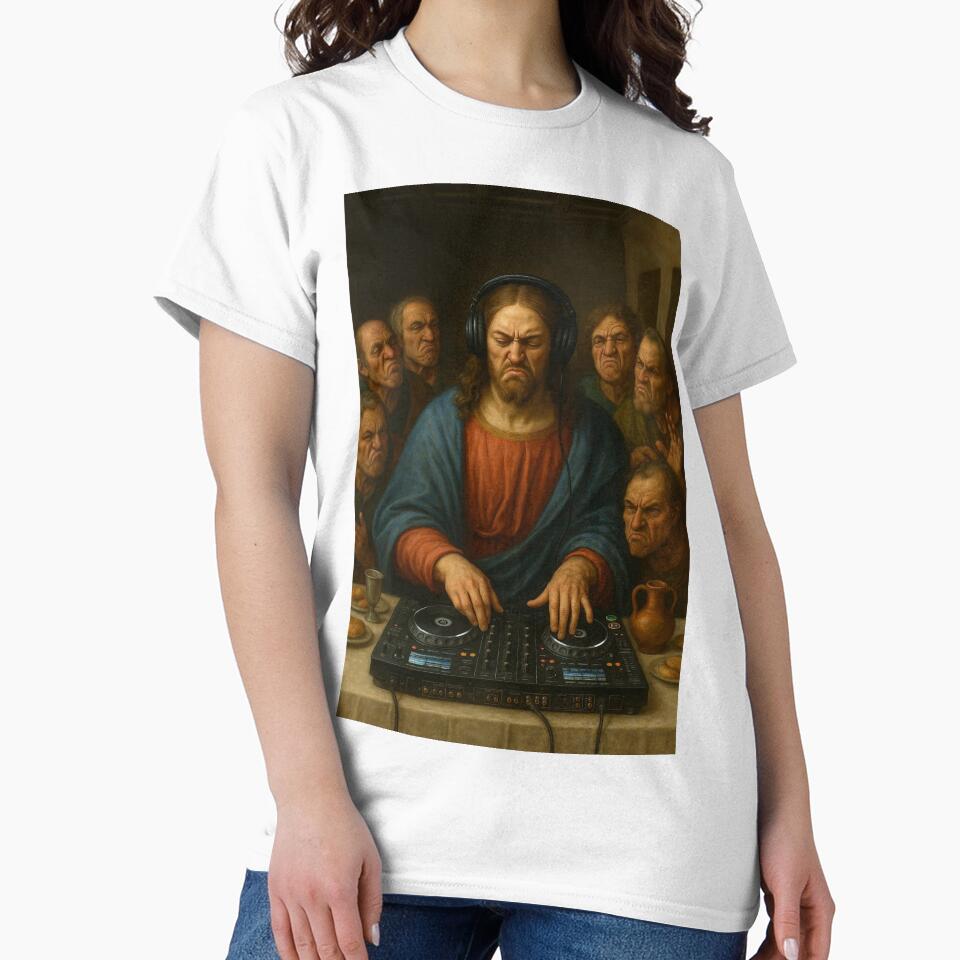 jesus mixing bass music on a CDJ by mondy4