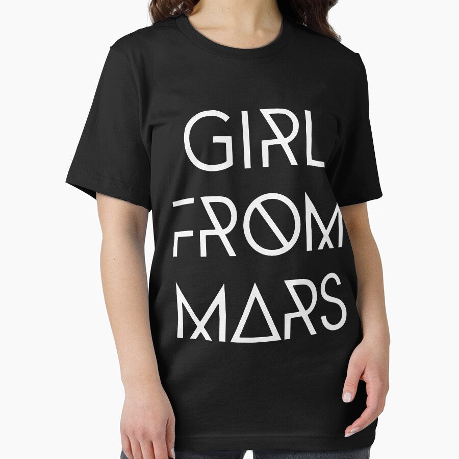 Girl from mars by LisaHinchberger