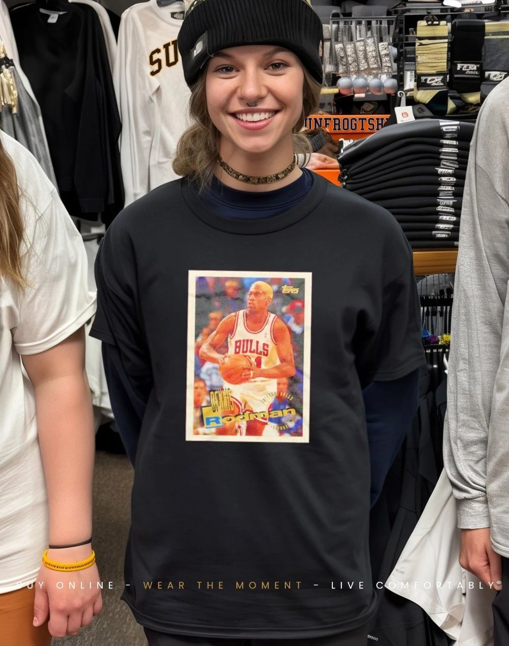 Dennis Rodman Bulls 1995 Topps Basketball Legendary Card shirt