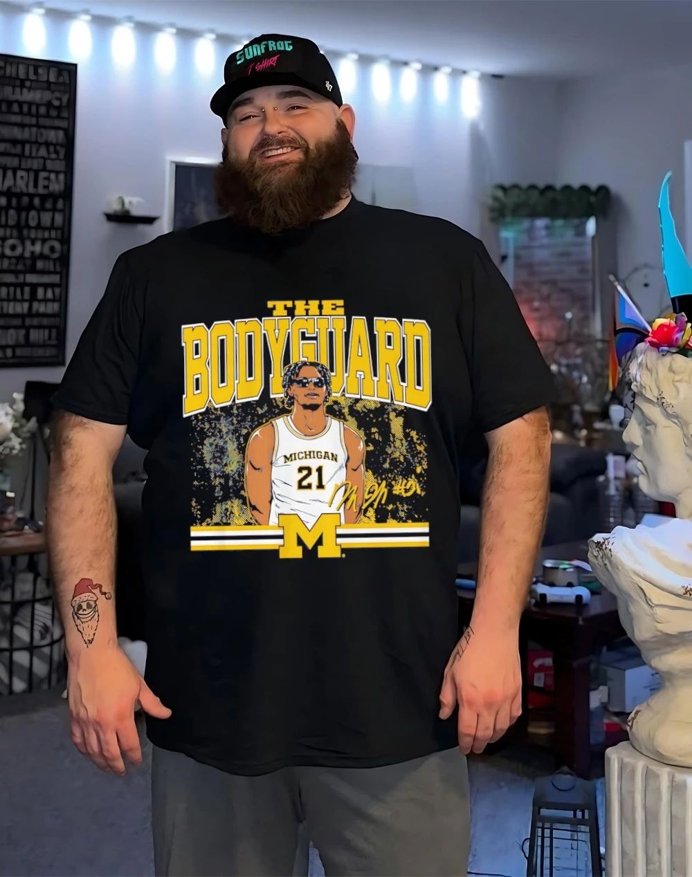Morez Johnson Jr The Bodyguard Michigan Basketball shirt