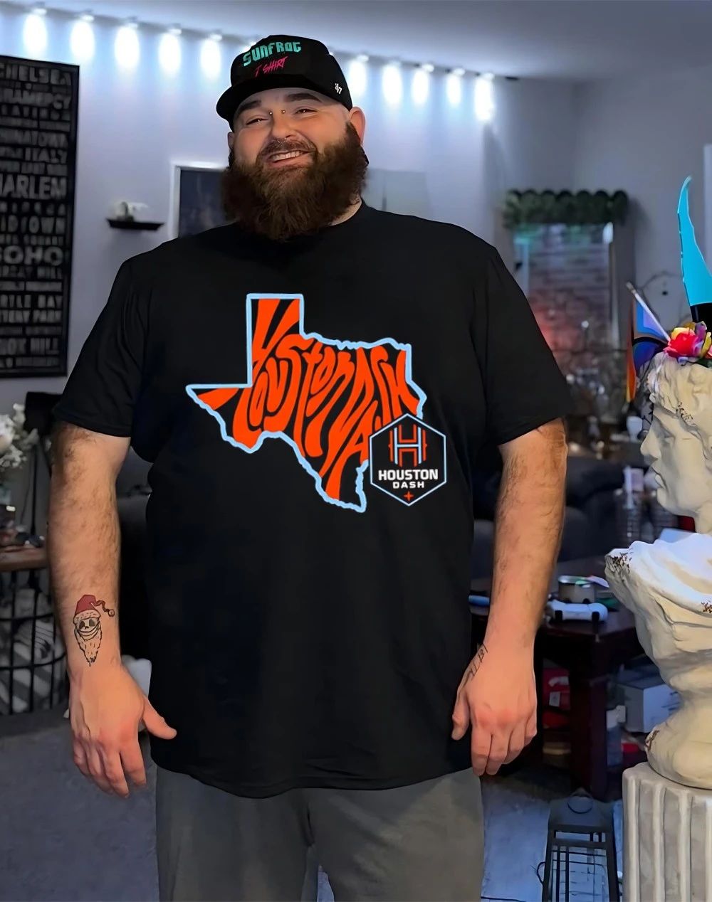 Houston Dash Groovy State graphic shirt