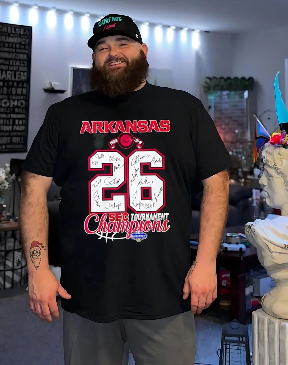 Arkansas Razorbacks ’26 SEC Men’s Basketball Tournament Champions signatures shirt
