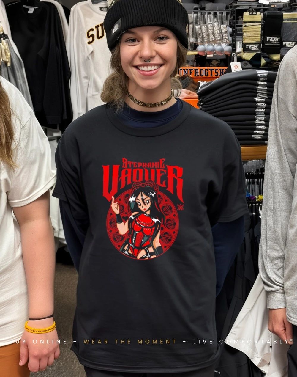Stephanie Vaquer Anime graphic shirt