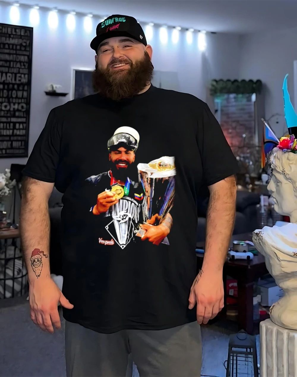 Maikel José García 2026 World Baseball Classic Champions trophy shirt