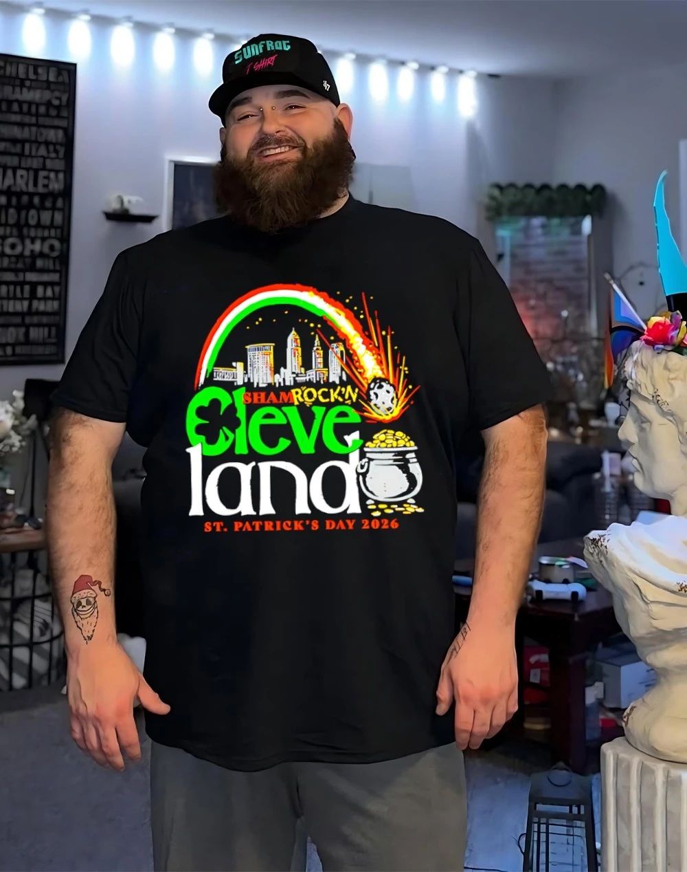 Cleveland Meteor St Patrick’s Day 2026 city skyline shirt