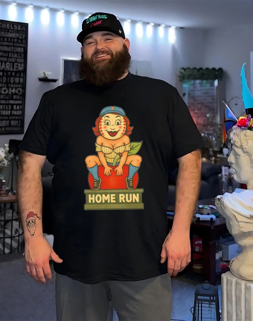 The Mrs Home Run New York Mets graphic shirt