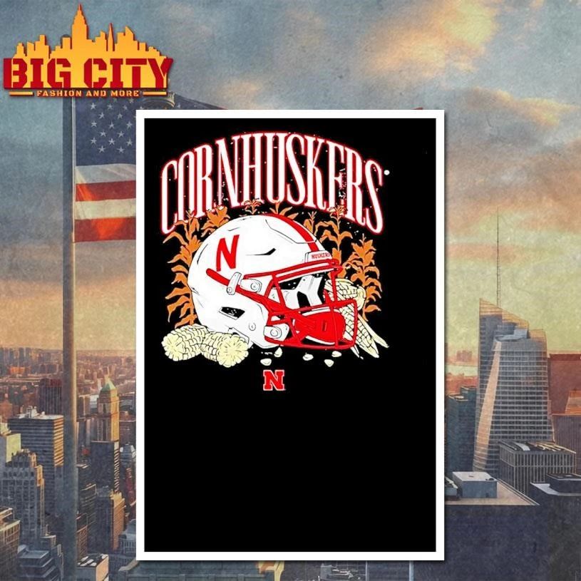 Premium Ncaa Football Nebraska Cornhuskers Vintage Helmet Shirt