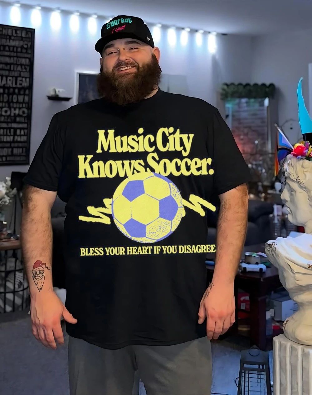 Music city knows soccer bless your heart if you disagree shirt