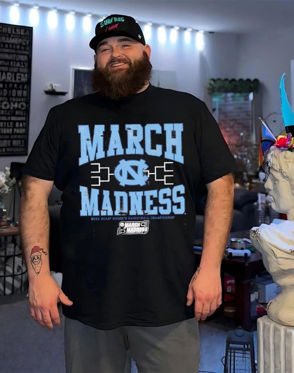 UNC Tar Heels WBB 2026 March Madness logo shirt
