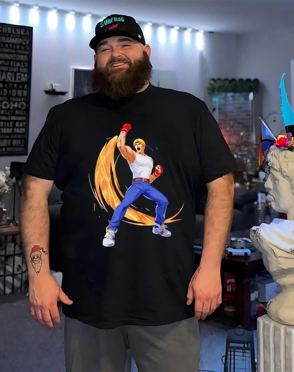 Streets of Rage rising punch upwards Axel Stone shirt