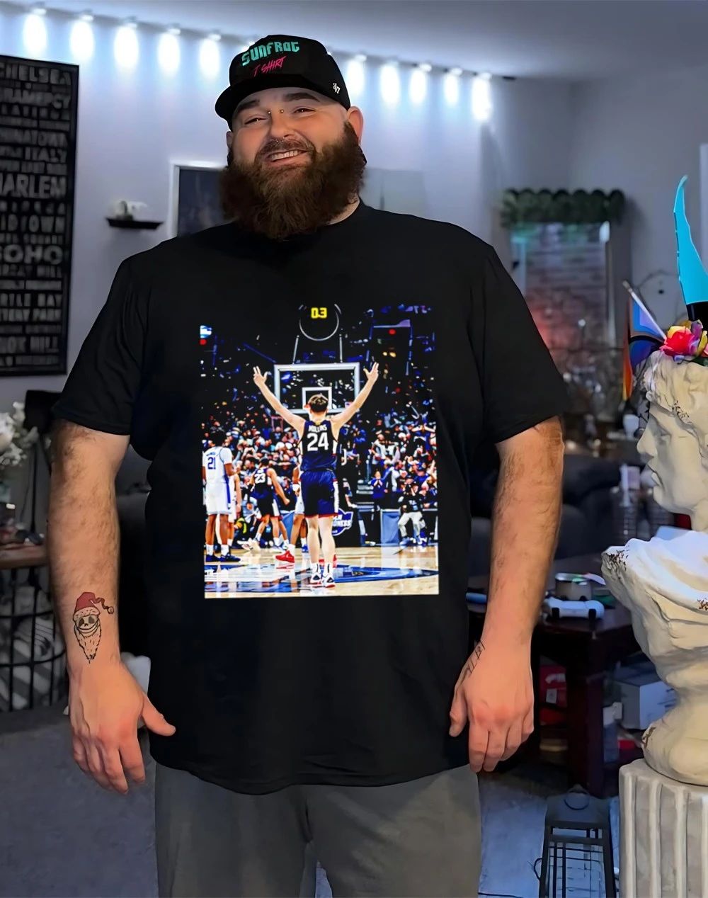Uconn Basketball Braylon Mullins stadium graphic shirt