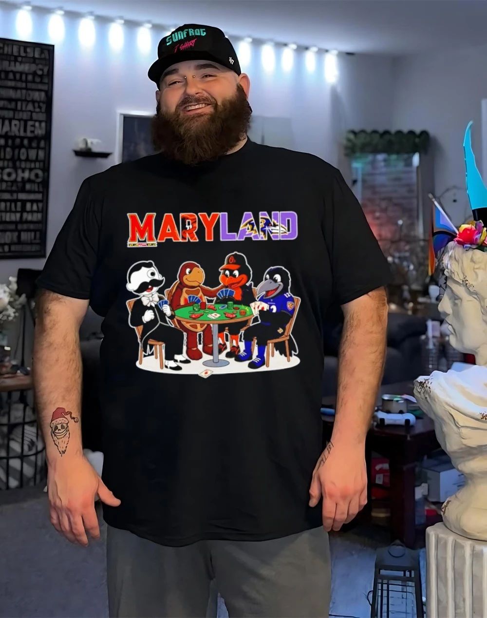 Maryland sports mascot playing poker shirt