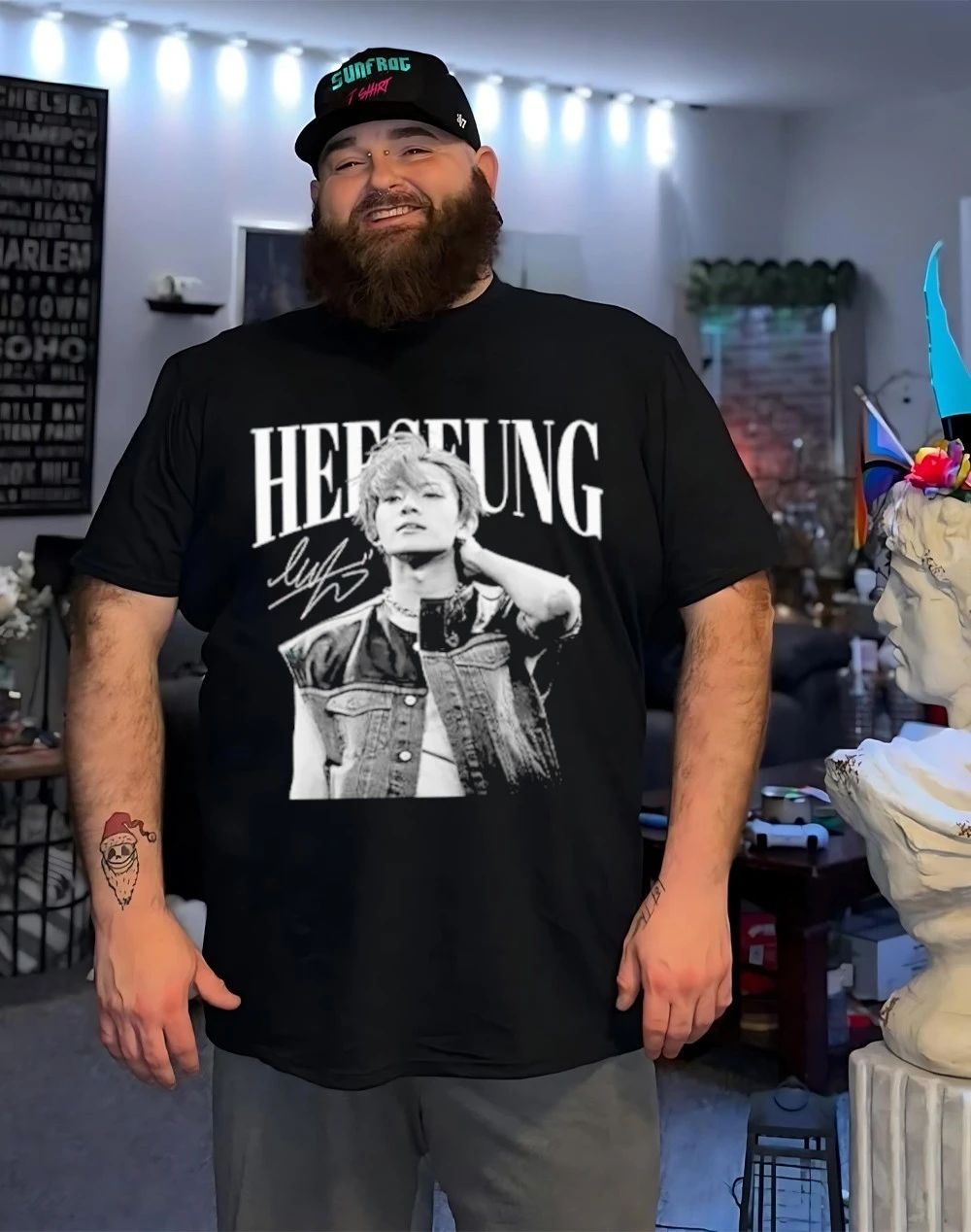 Heeseung signature graphic shirt