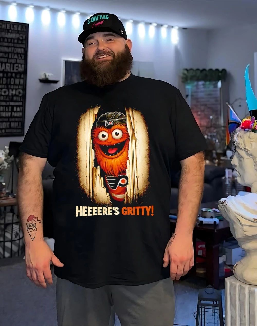 Heeere’s Gritty Philadelphia Flyers mascot horror shirt