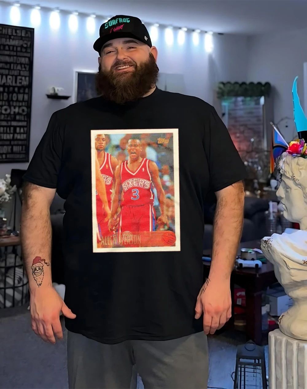 Allen Iverson 76ers 1996 Topps Basketball Legendary Card shirt