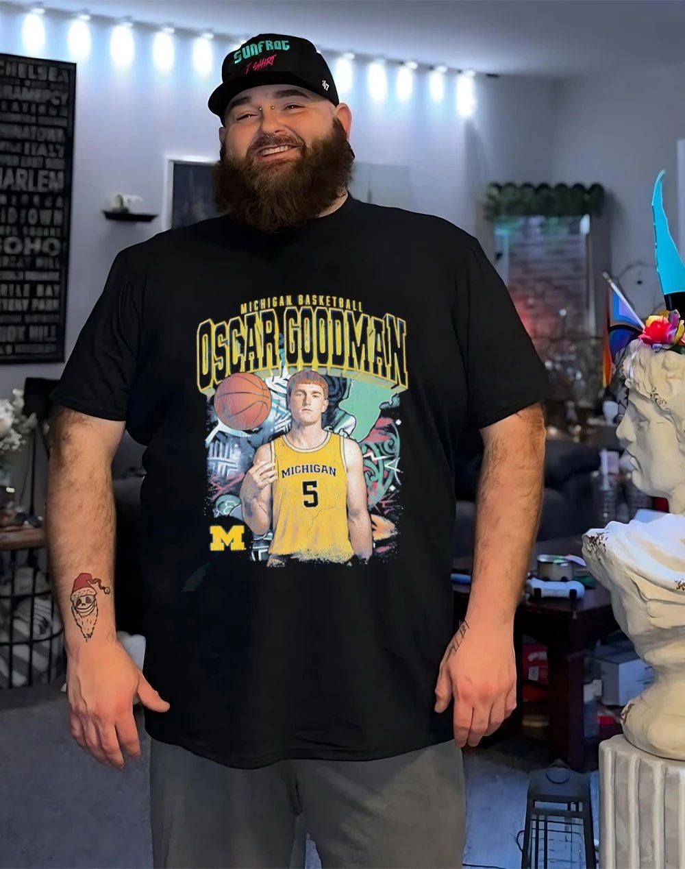 Oscar Goodman Michigan Wolverines Illustrated vintage shirt