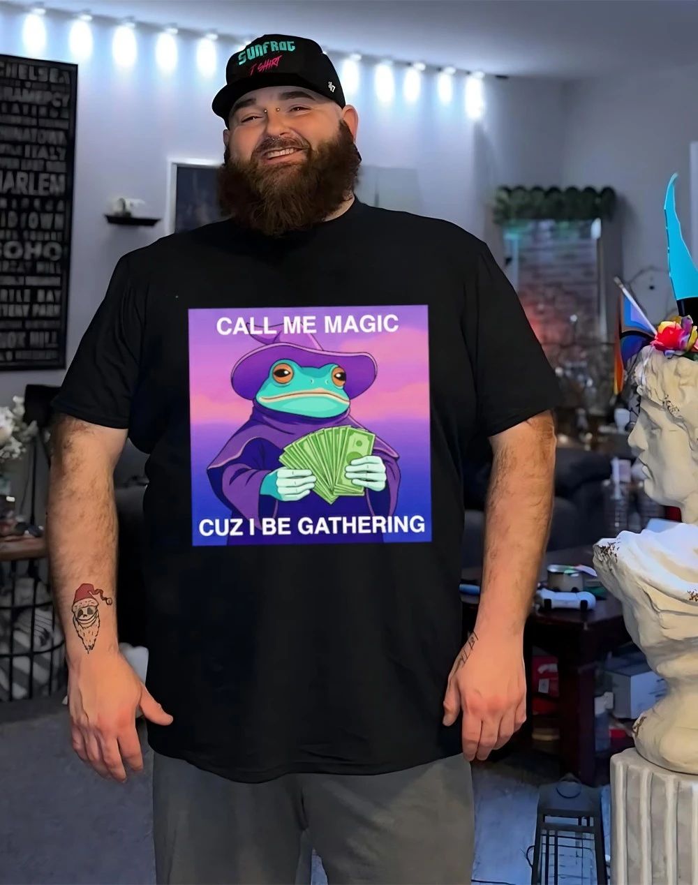 Magic Frog Gathering Money call me magic cuz I be gathering shirt