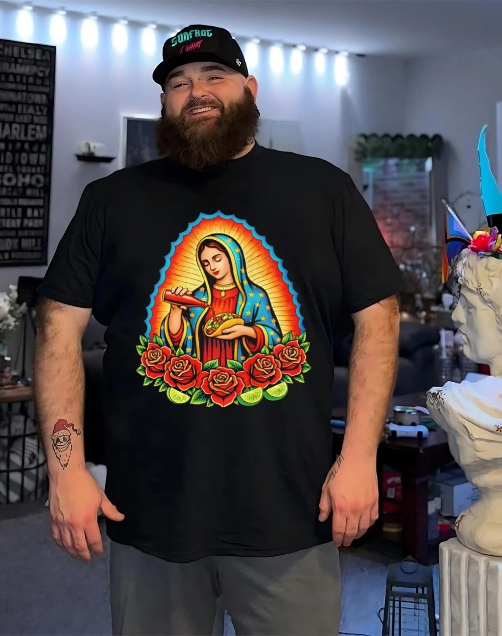 Taco Virgen Maria graphic shirt
