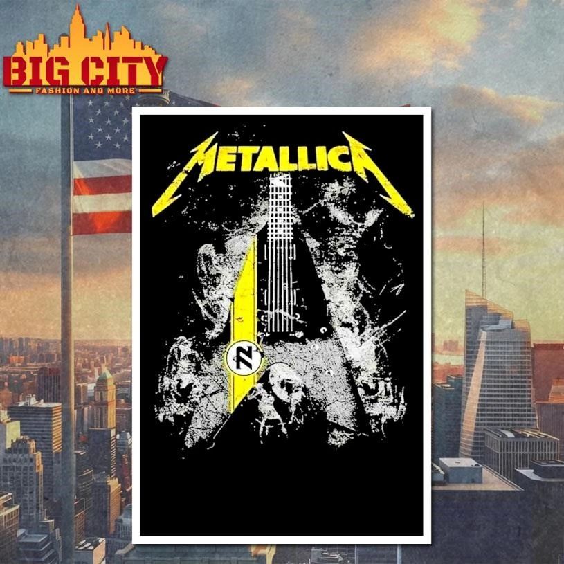 Metallica M72 World Tour Art Hetfield M72 Vulture Pop-Up Shirt