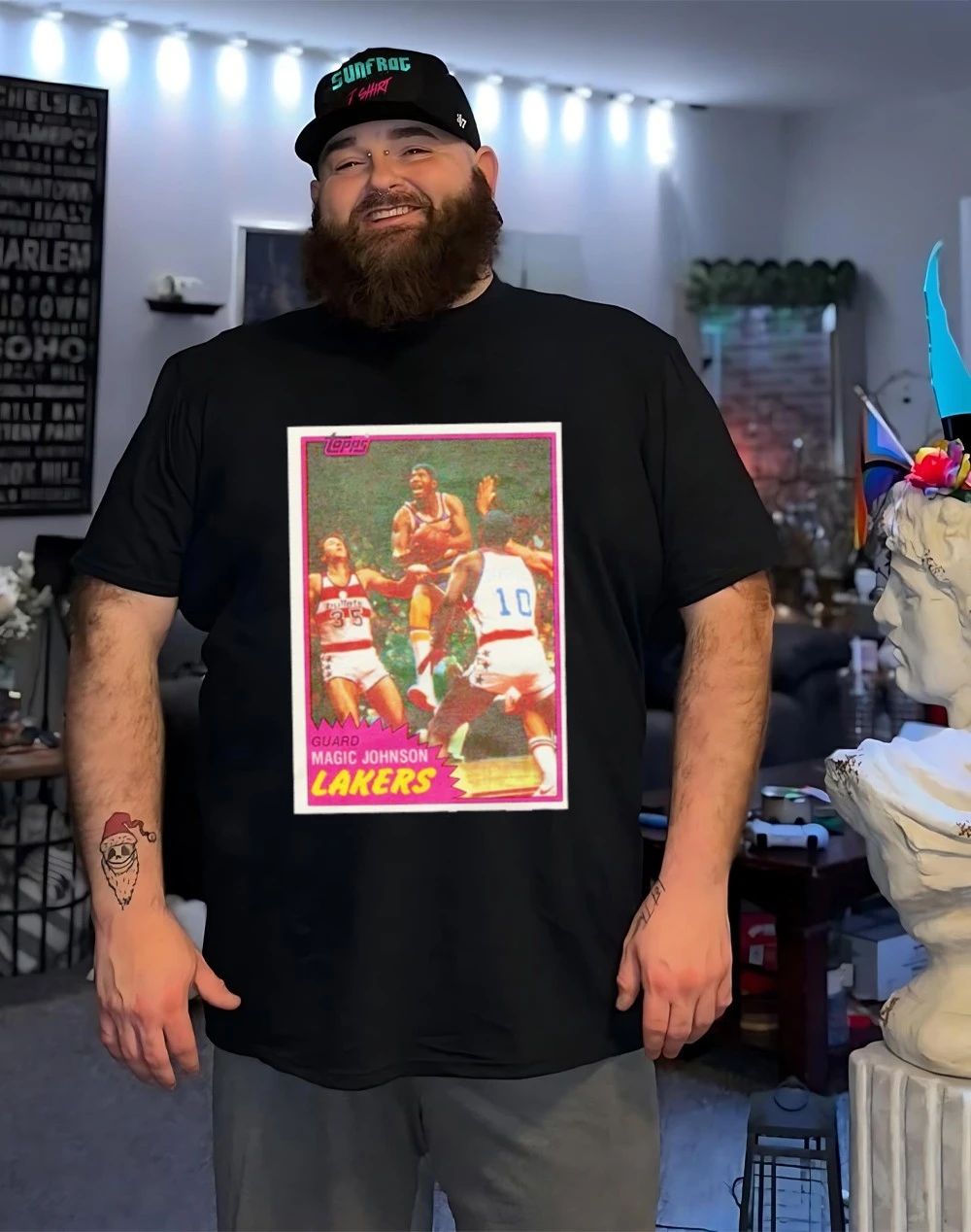 Magic Johnson Lakers 1992 Topps Basketball Legendary Card shirt