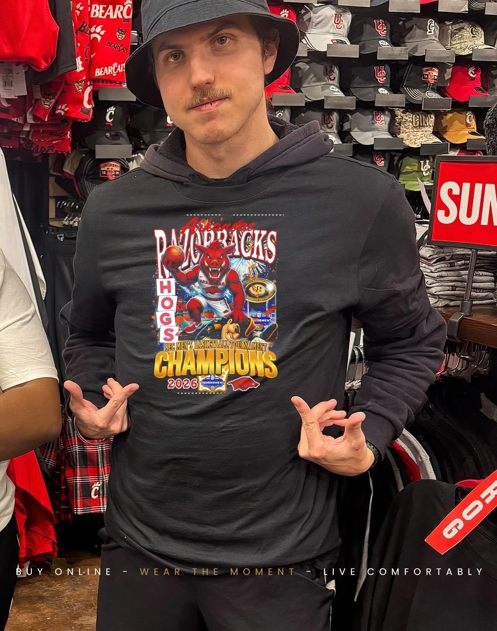 Arkansas Razorbacks 2026 SEC Men’s Basketball Tournament Champions mascot shirt