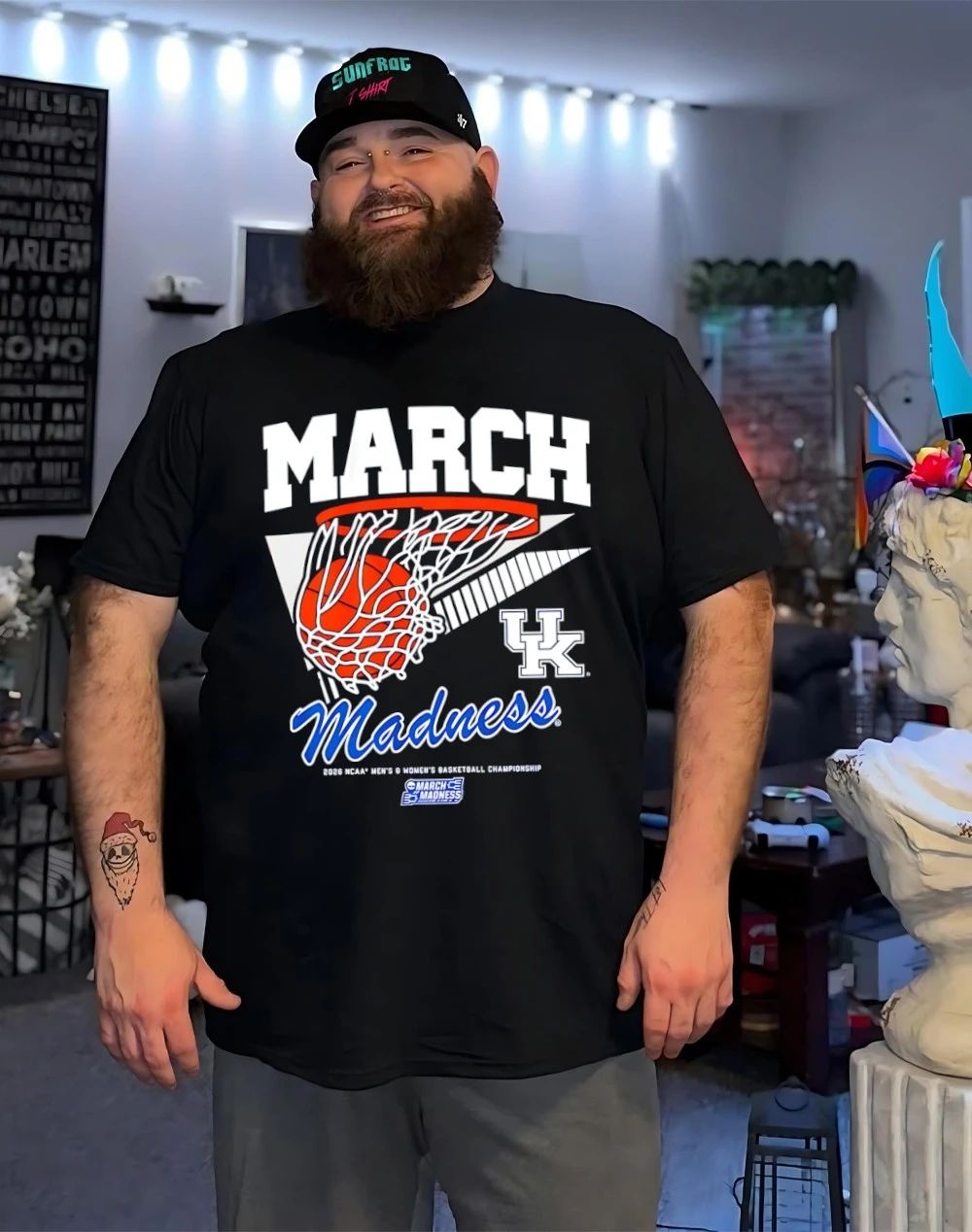 Kentucky Wildcats MBB & WBB 2026 March Madness Retro Swish shirt